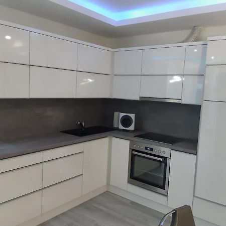 Dilara Apartman Sárvár Esterno foto