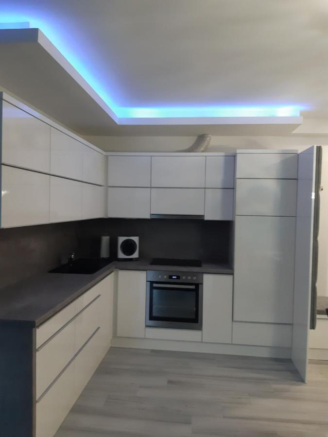 Dilara Apartman Sárvár Esterno foto