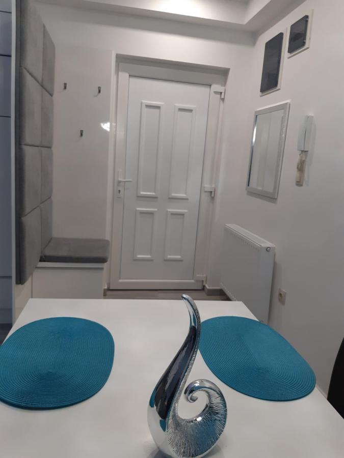 Dilara Apartman Sárvár Esterno foto